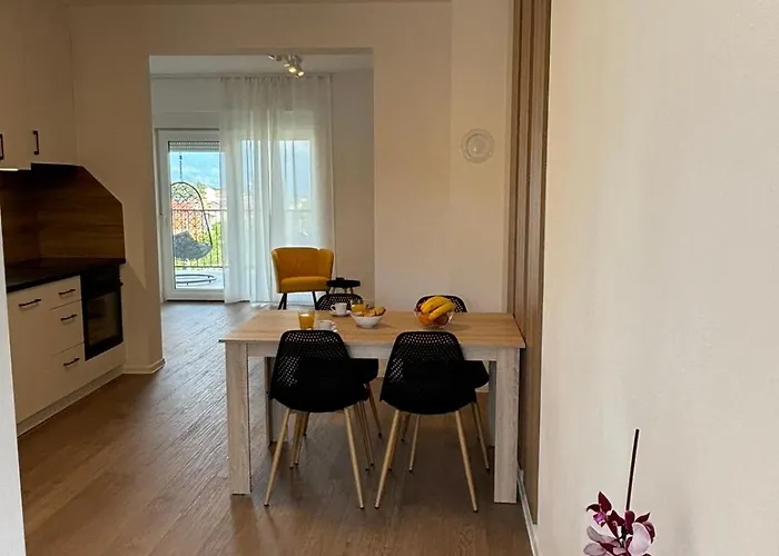 Apartment Zalar Lopar